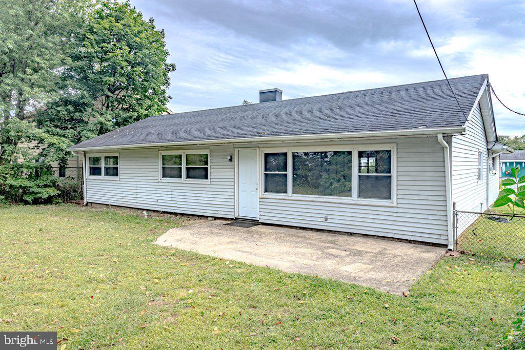 Foto principal - 9 Bloomfield Ln