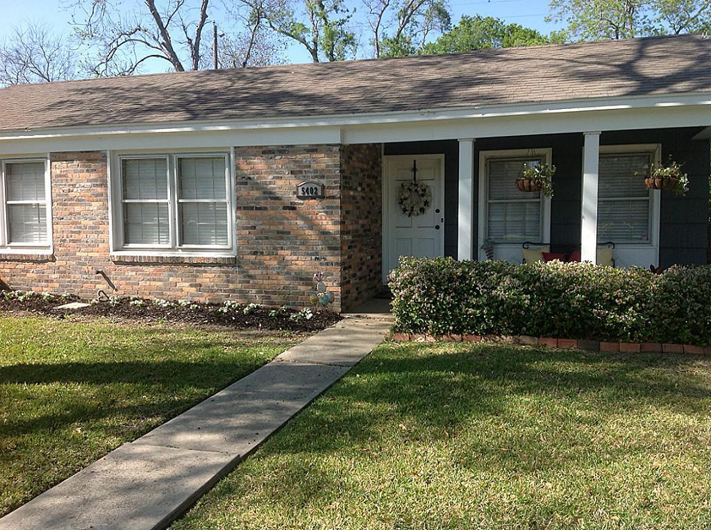 Primary Photo - 5402 Pagewood Ln