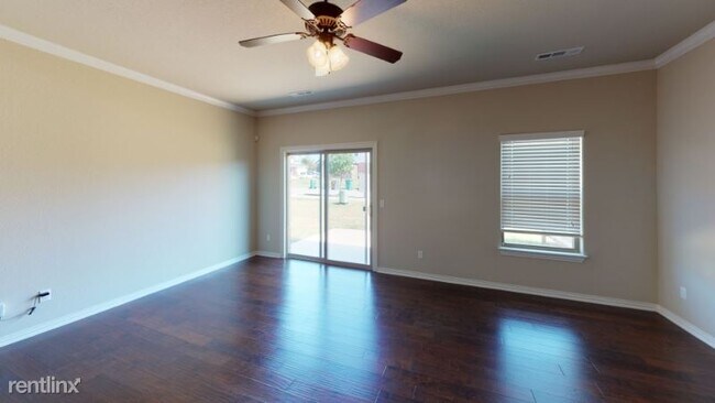 Building Photo - 2746 S Kilimanjaro Way