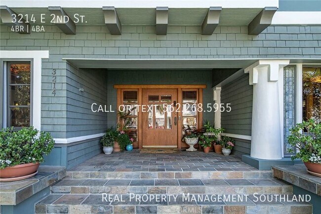 Foto del edificio - 4 BEDROOM 3 1/2 BATH ESTATE SITUATED IN PR...