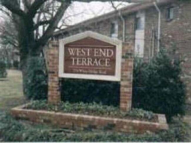 Foto del edificio - 276 White Bridge Pike