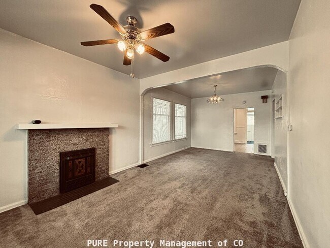 Foto del edificio - Denver bungalow in the Sunnyside neighborhood!