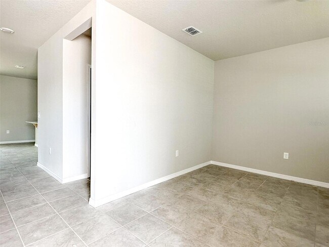 Foto del edificio - 484 Sun Warbler Wy