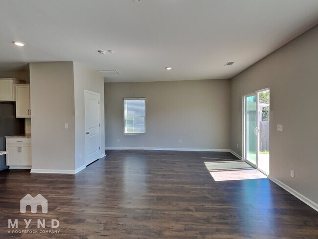 Foto del edificio - 273 Chelsea Park Rd