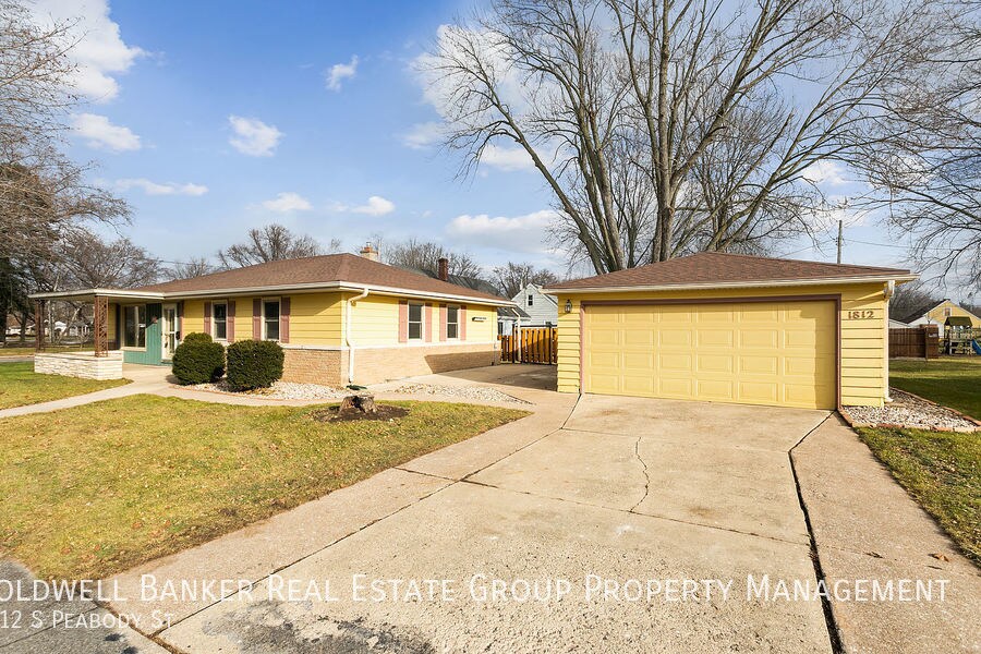 Foto principal - 1812 S Peabody St