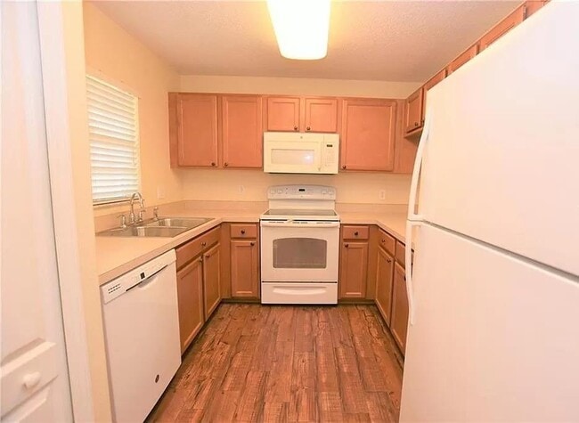 Foto del edificio - 5464 Quarry Rock Rd