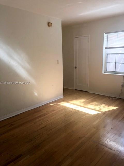 Foto principal - 1002 Douglas Rd