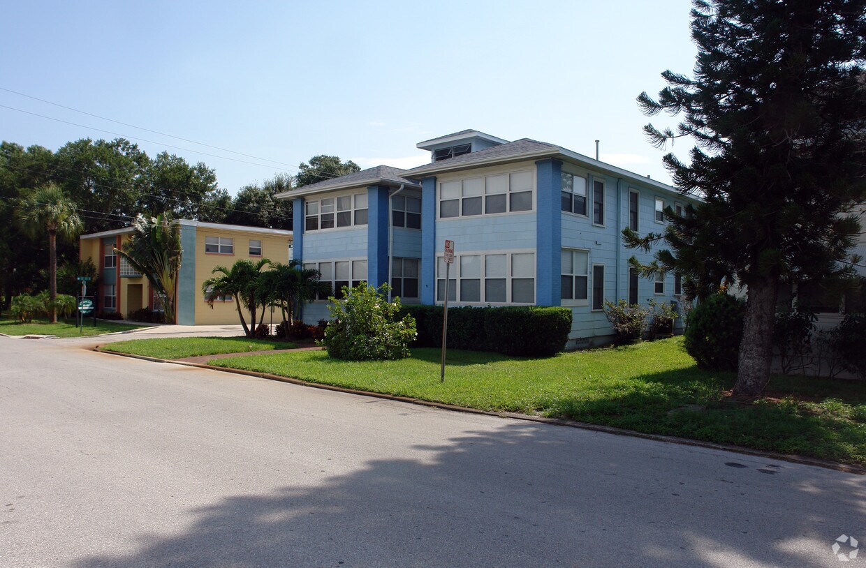 Foto del edificio - Crescent Lane Apartments