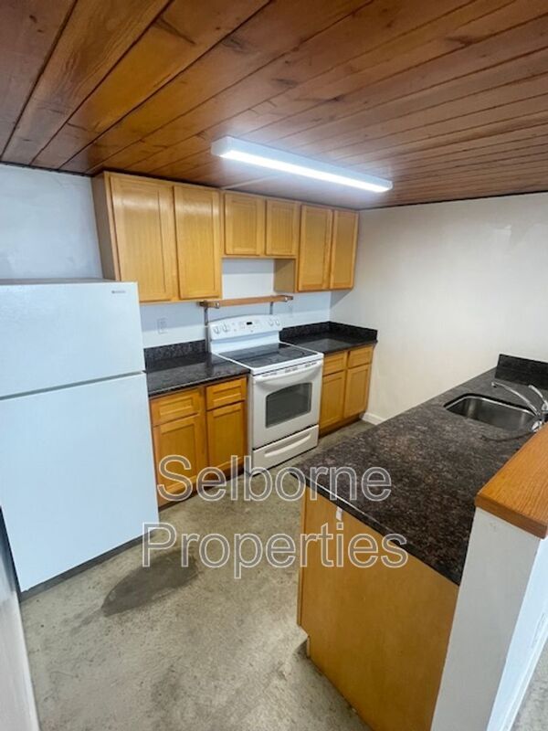 Foto del edificio - 5504 San Pablo Ave