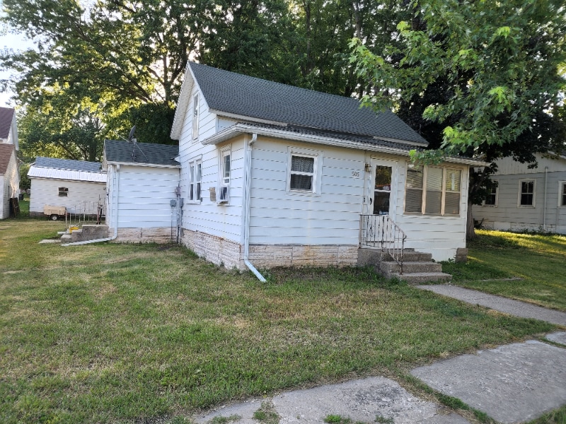 Primary Photo - 505 Myrtle St