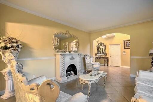 Building Photo - 6425 Royal Palm Beach Blvd