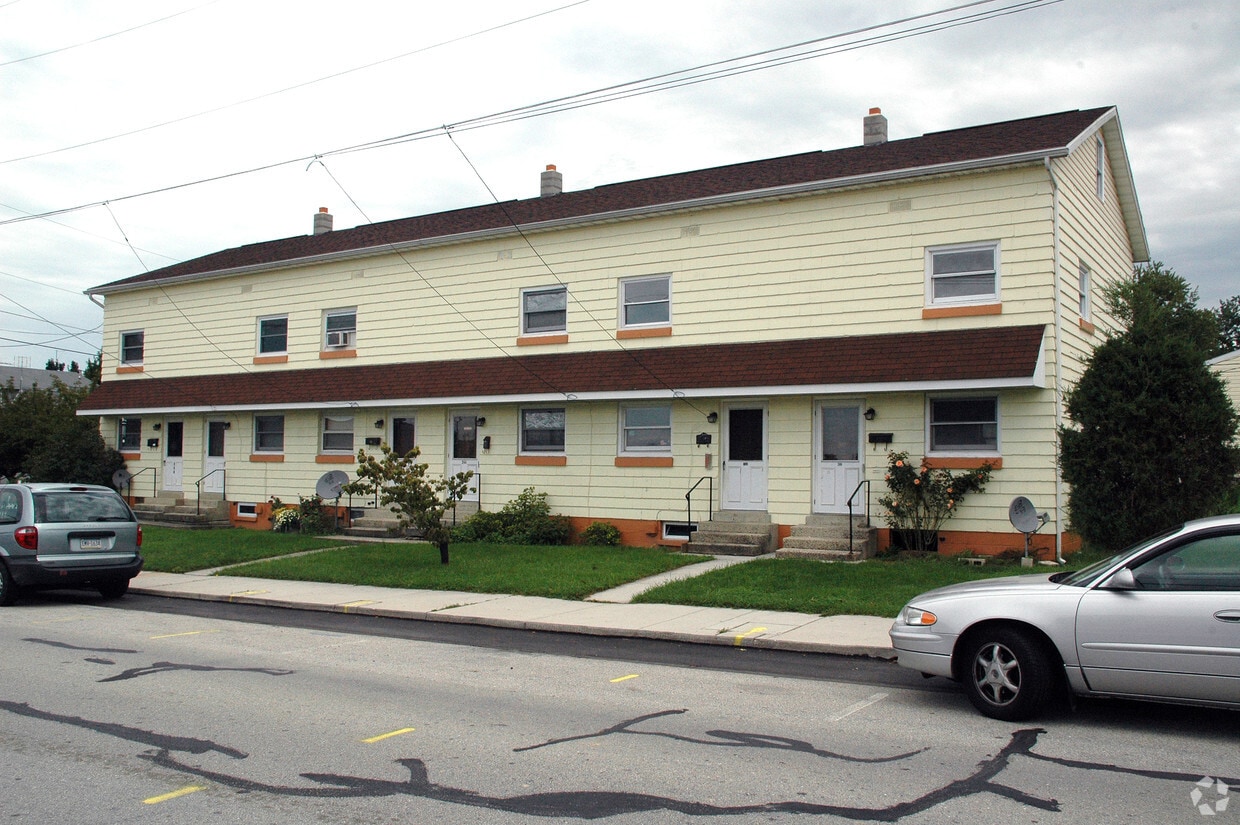 Building Photo - 250 S Franklin St