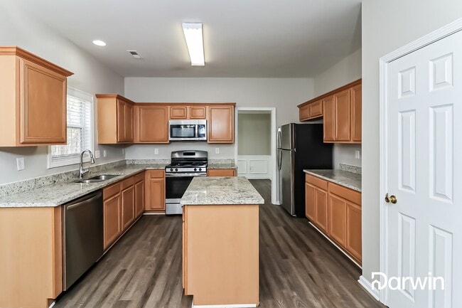 Building Photo - 732 Fitzgerald Pl, Atlanta, GA 30349