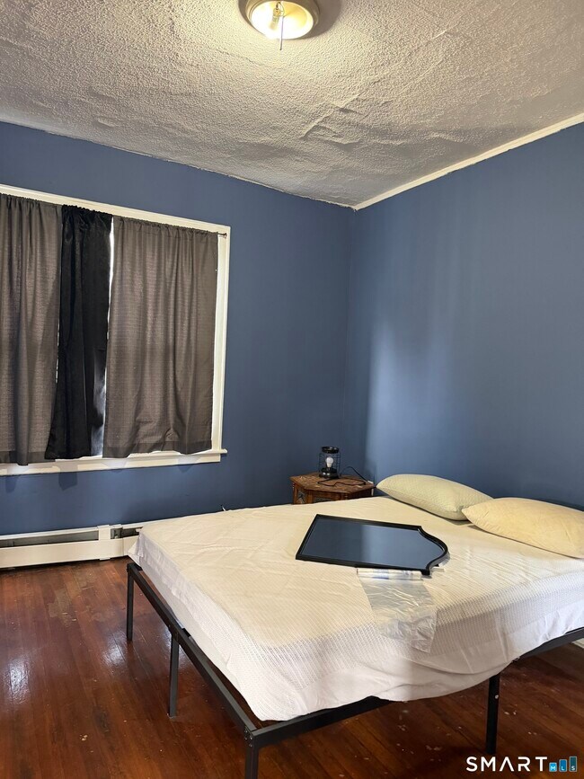 Foto del edificio - 502 Edgewood St