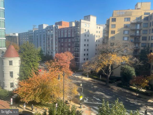 Foto del edificio - 2201 L St NW