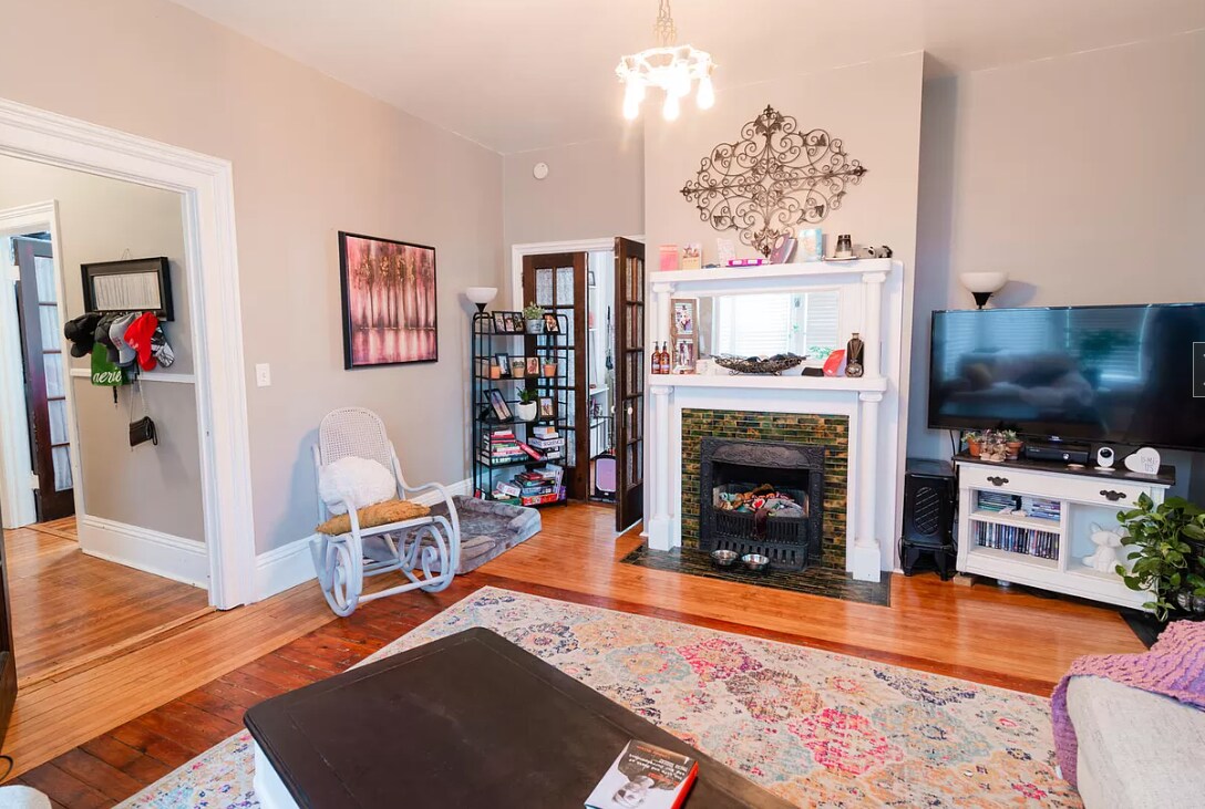 Foto principal - 553 Wealthy St SE