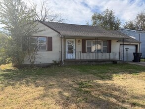 Building Photo - 209 SW 7th St