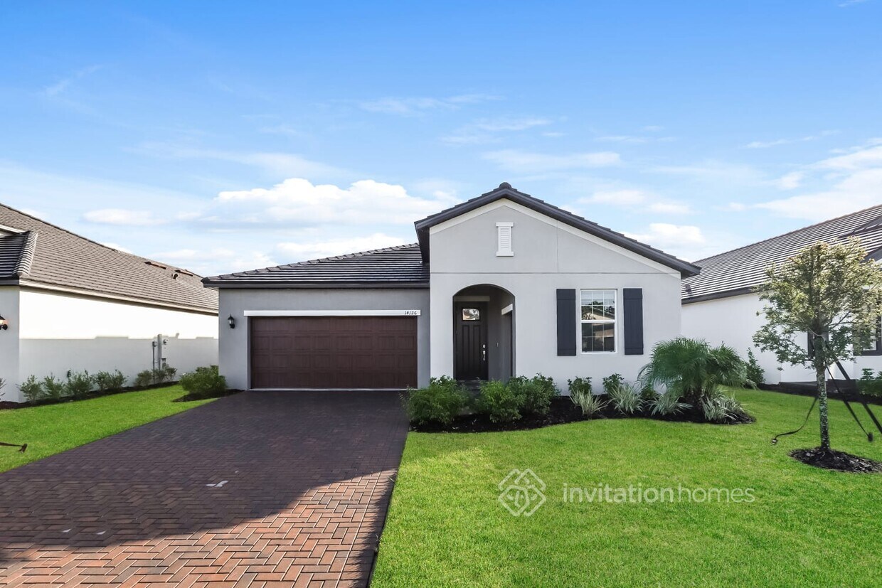 Foto principal - 14126 17 Ct E