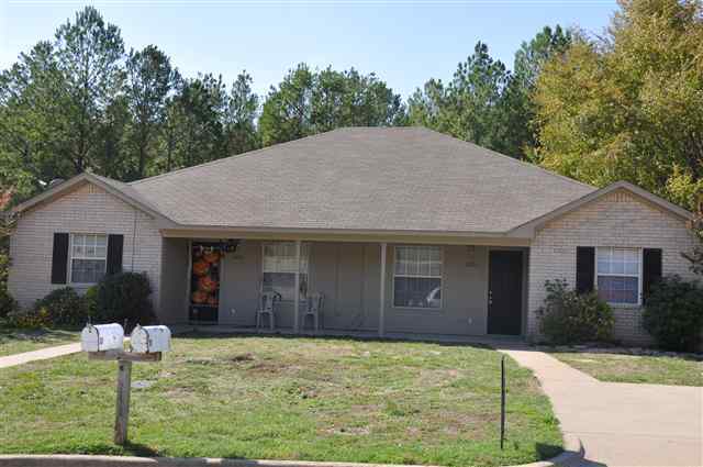 Primary Photo - Echo Glen Duplex SERIES 117