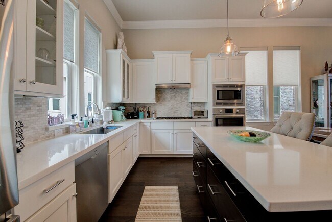 Foto del edificio - 9664 Knight Rd