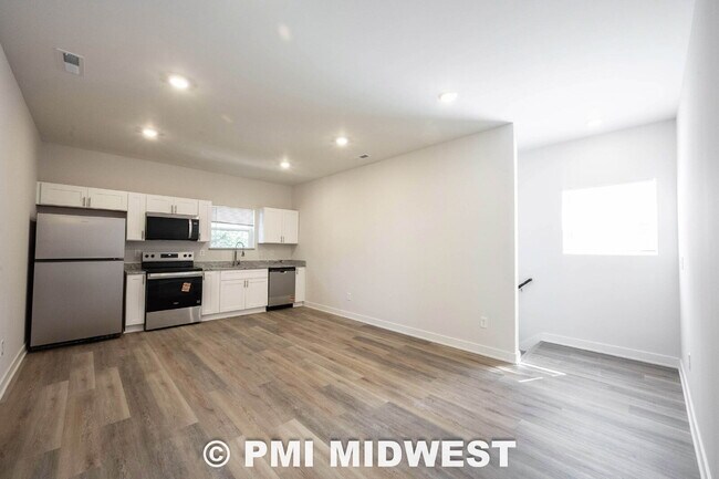 Foto del edificio - 1525 E Market St