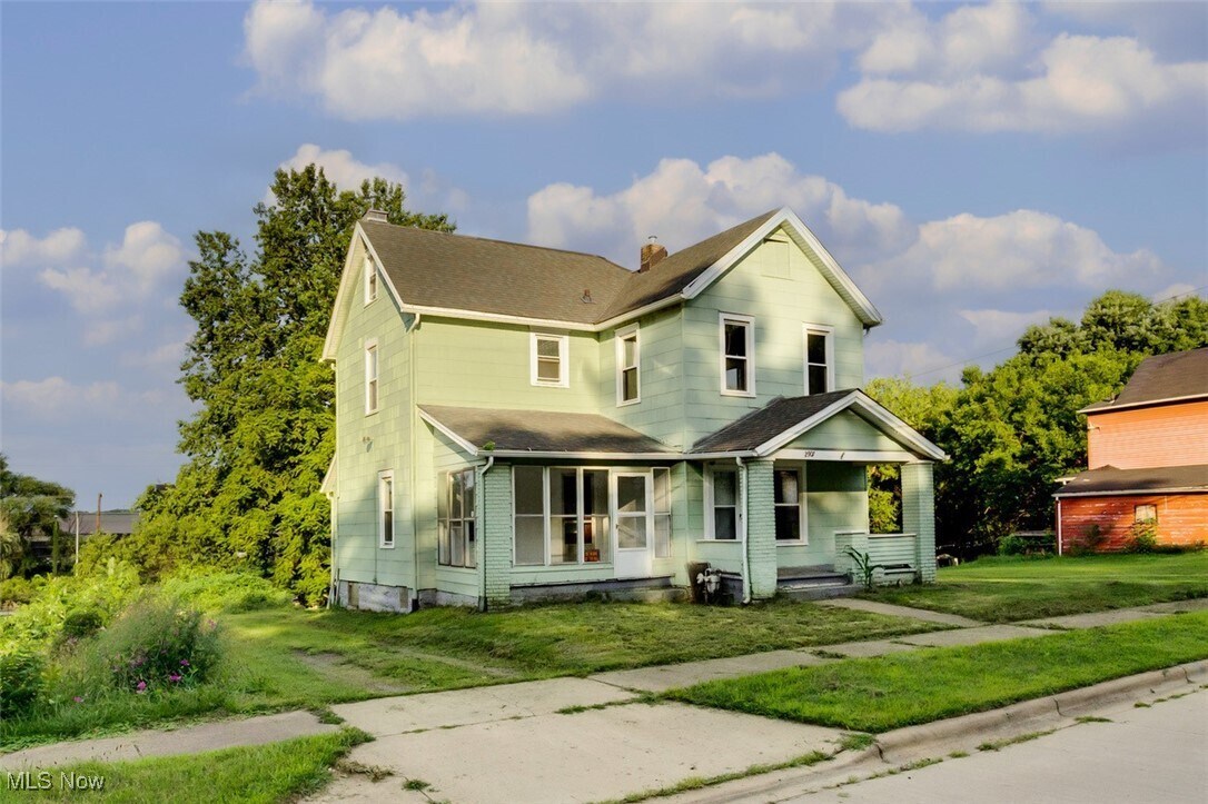 Primary Photo - 2907 Dearborn St