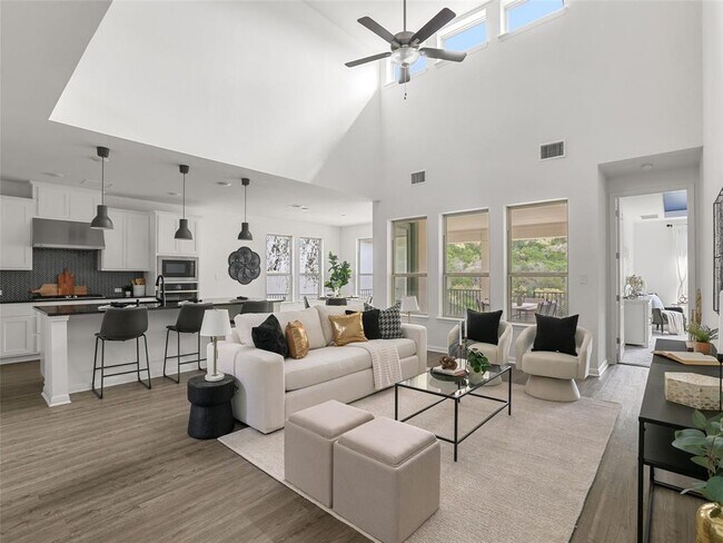 Building Photo - 1328 Brescia Walk