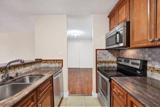 Foto del edificio - 2281 S Vaughn Way