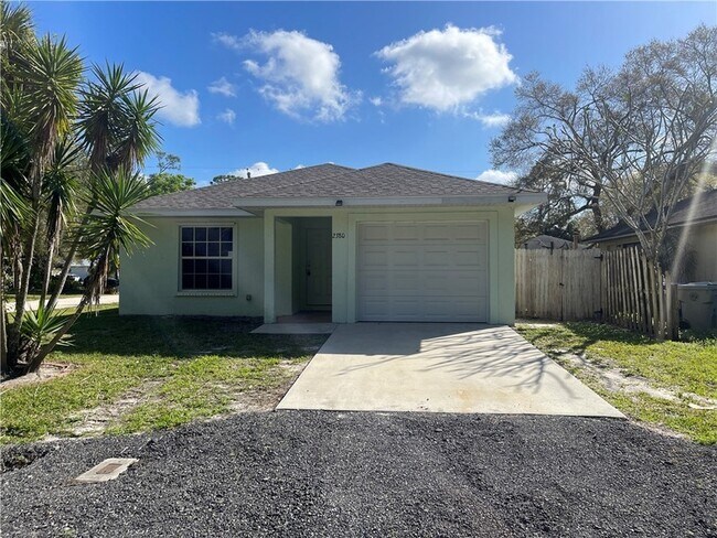 Foto del edificio - 2380 90th Ave