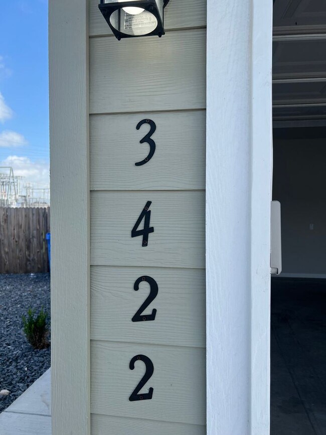 Foto del edificio - Luxury 3/2 Duplex in Seguin, Texas