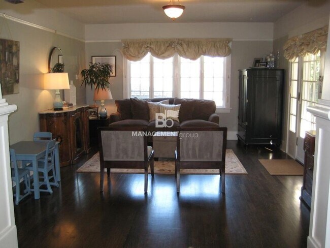 Foto del edificio - NW Portland Walking distance to NW 23rd. P...