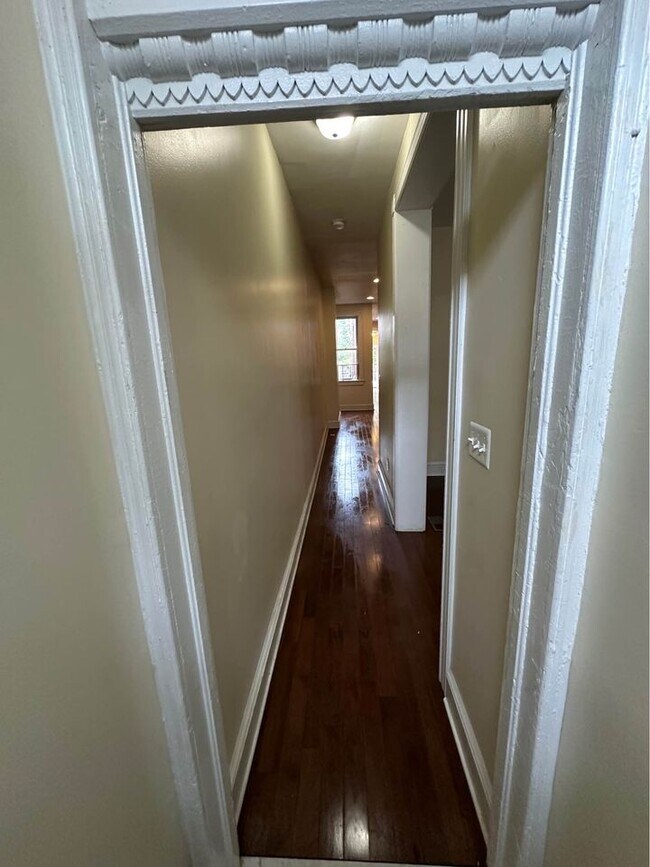 Foto del edificio - 2212 Jefferson St