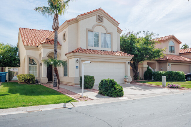 Building Photo - 501 S Marina Dr