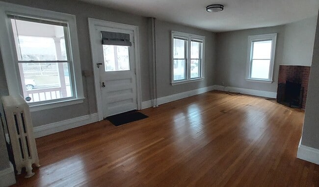 front entrance - 155 Beacon St