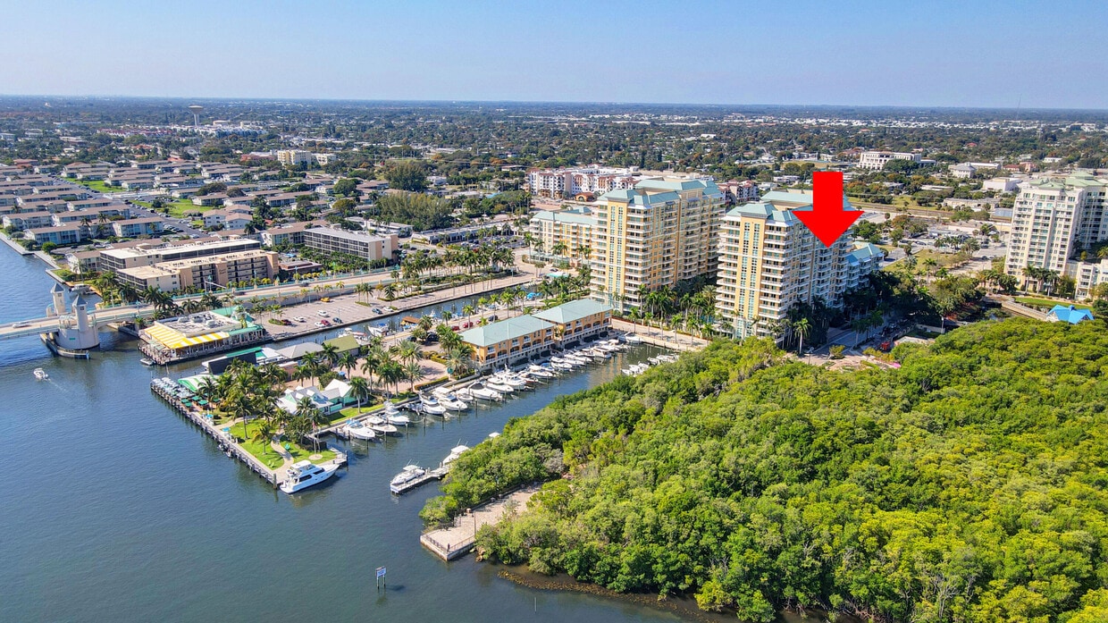 Foto principal - 700 E Boynton Beach Blvd