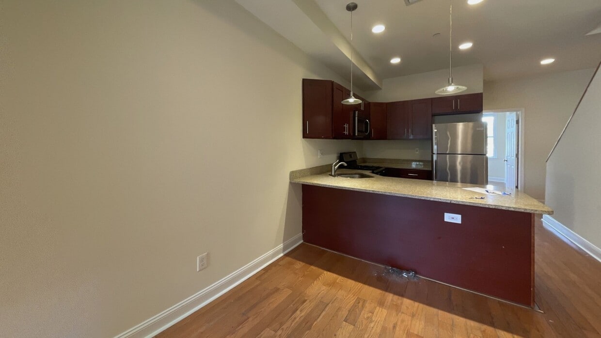 Photo - 1424 Willington St Apartment