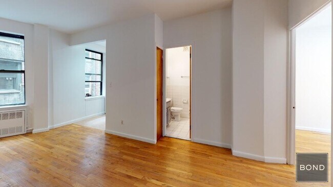 Foto del edificio - 417 E 65th St