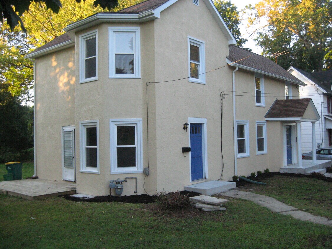 816 Maple Ave, Berwyn, PA 19312 House for Rent in Berwyn, PA