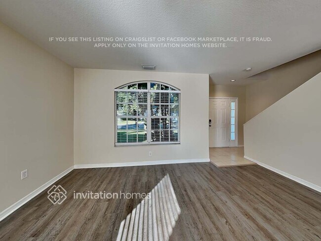 Foto del edificio - 7108 49th Pl E