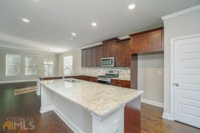 Building Photo - 6095 Arbor Knoll Pl