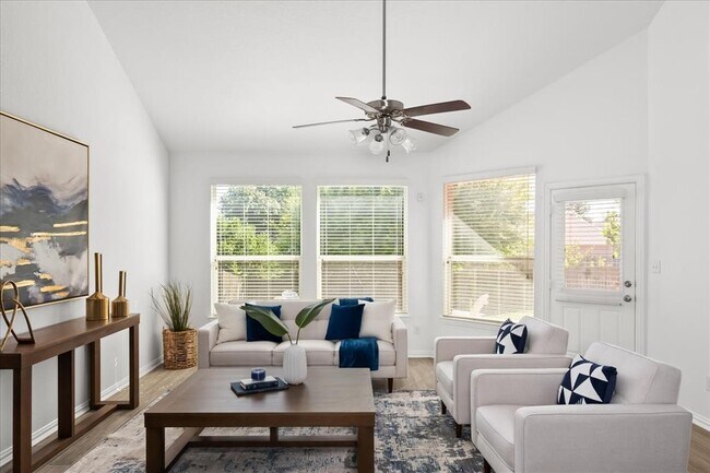 Foto del edificio - 4213 Woodhaven Trail