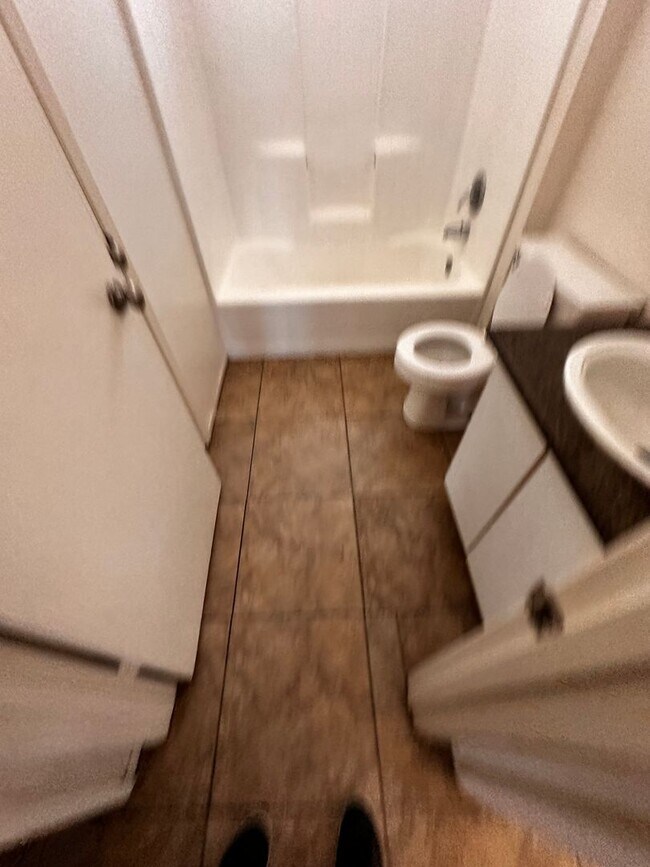 Foto del edificio - 2 Bed 1 Bath in Gated Community