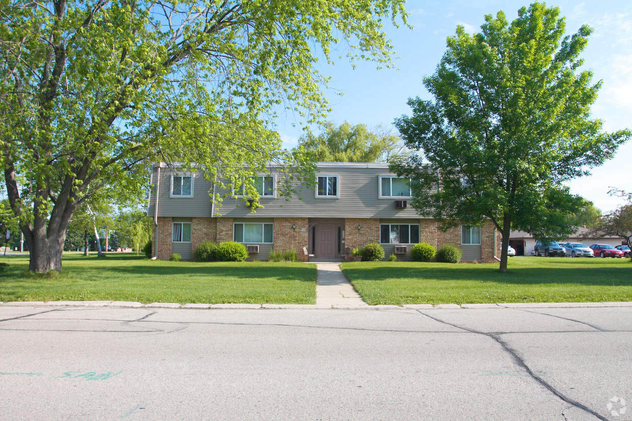 Apartments Near Germantown Wi