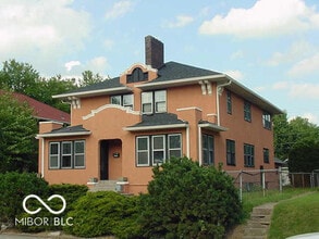 Building Photo - 3909 Central Ave