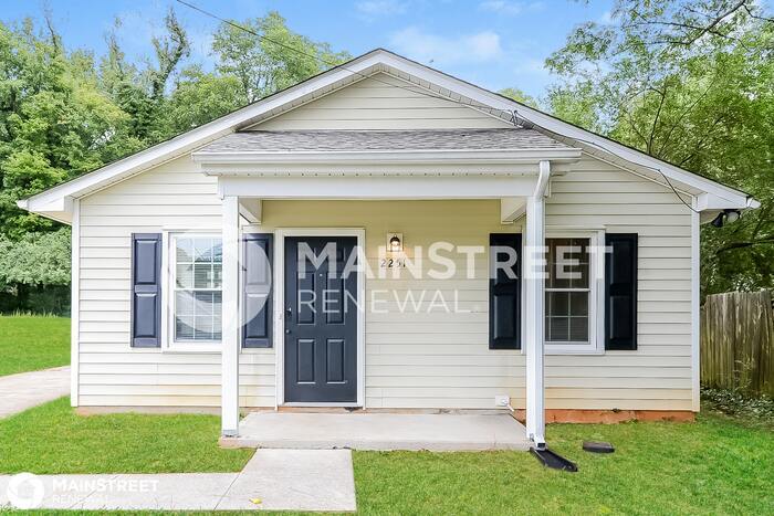 Primary Photo - 2251 SUNSHINE AVE, Winston-Salem, NC 27107