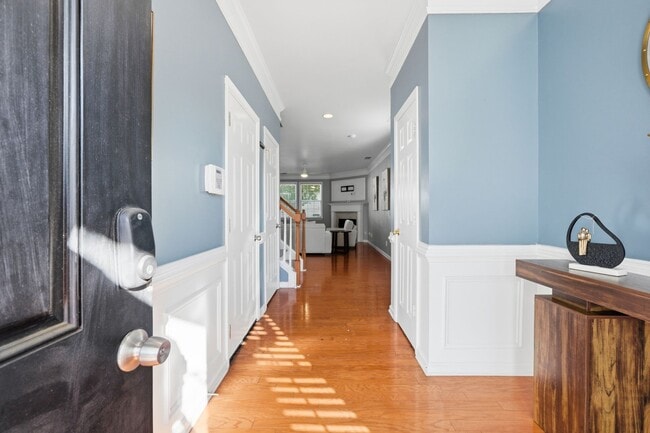 Photo - 605 Lofty Ln (Atlanta, GA)