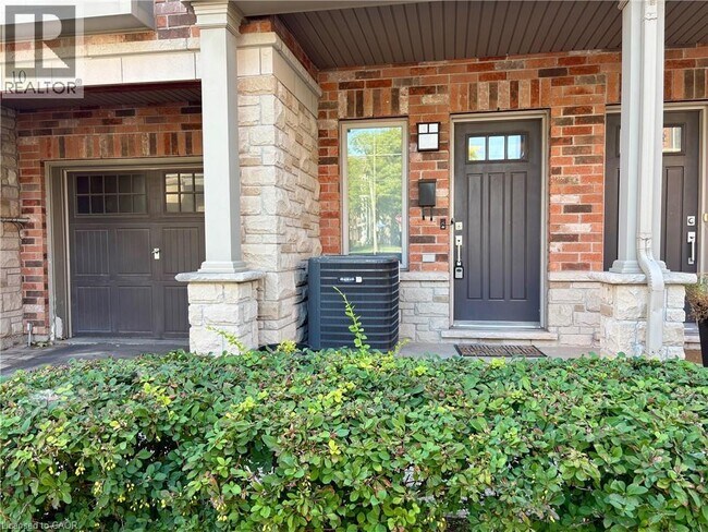 Building Photo - 362 Plains Rd E