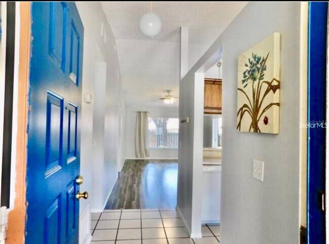 Foto del edificio - 107 Shady Oak Dr