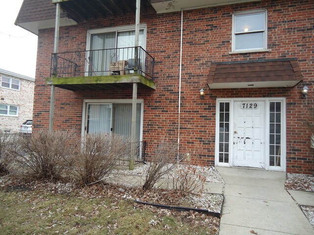 Foto principal - 7129 99th St
