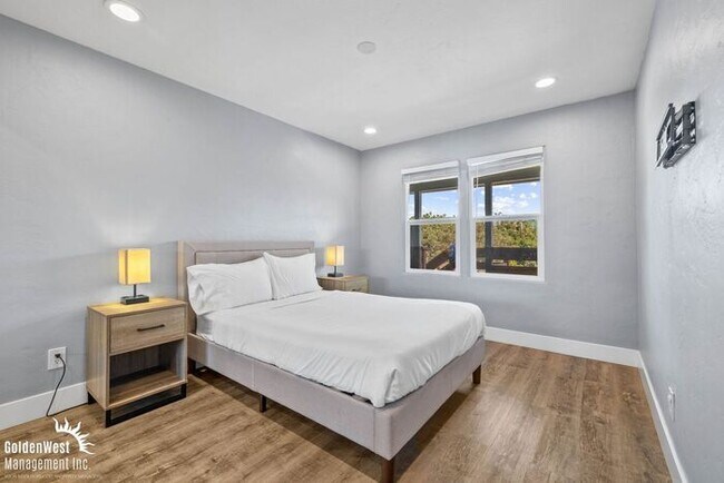 Foto del edificio - Charming 2Bdm 1Ba upstairs Unit in North P...